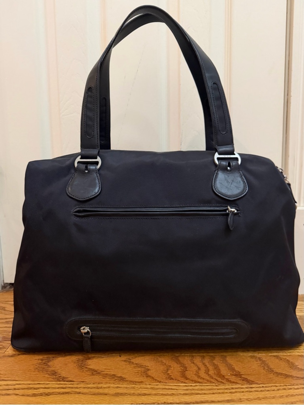 Tumi Ballistic Nylon with Leather Trim Duffle Weekender Bag - Picture 2 of 16
